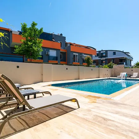 Demirel Antalya-lara Plajlar Ve Havalimanina Yakin Antalya